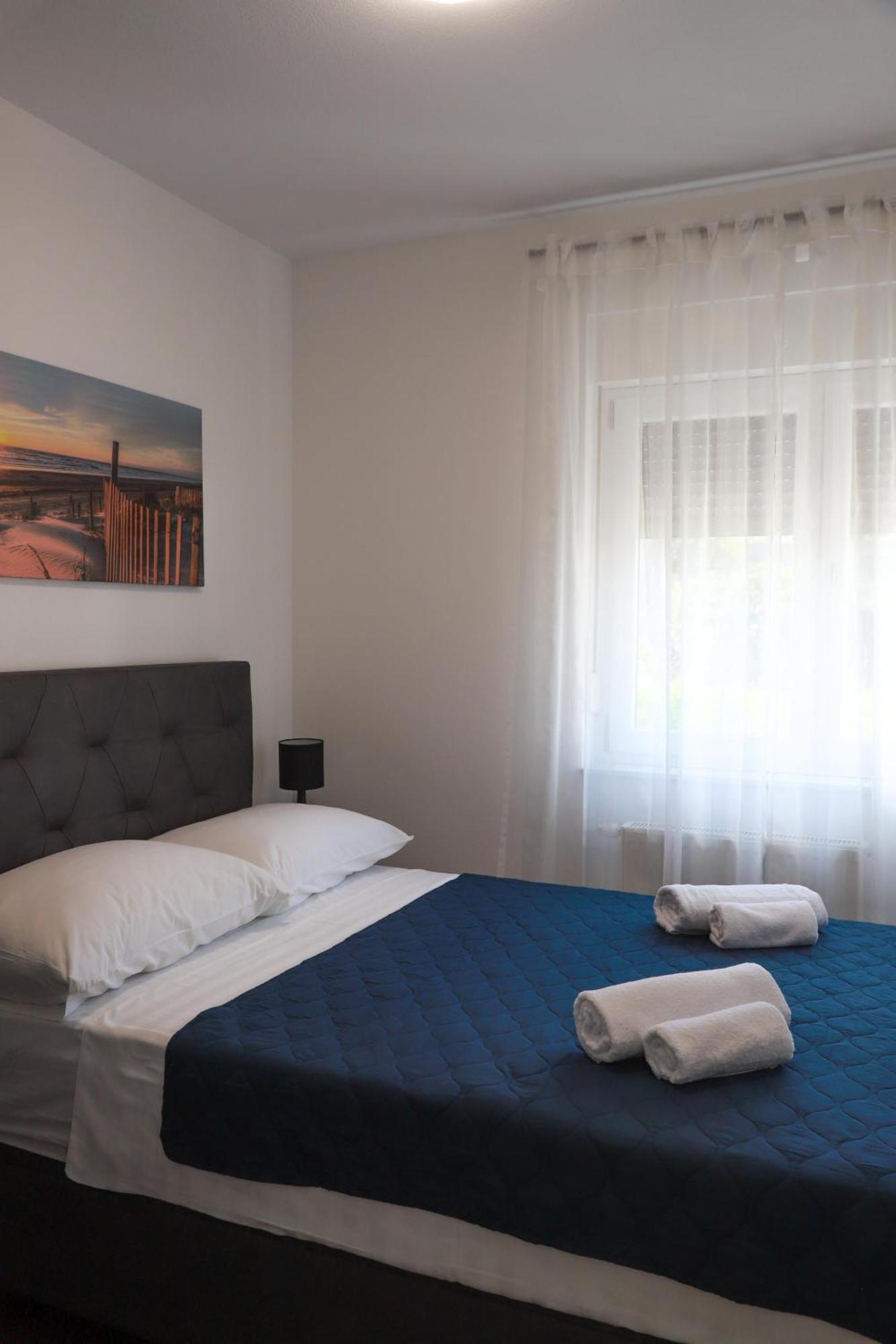 Holiday Apartments Ivano & Leo - Private Parking Zadar Exteriér fotografie