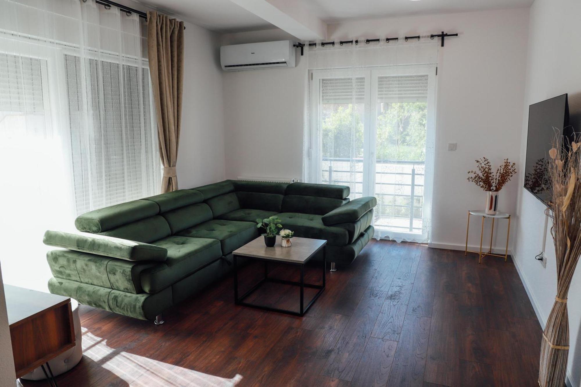 Holiday Apartments Ivano & Leo - Private Parking Zadar Exteriér fotografie