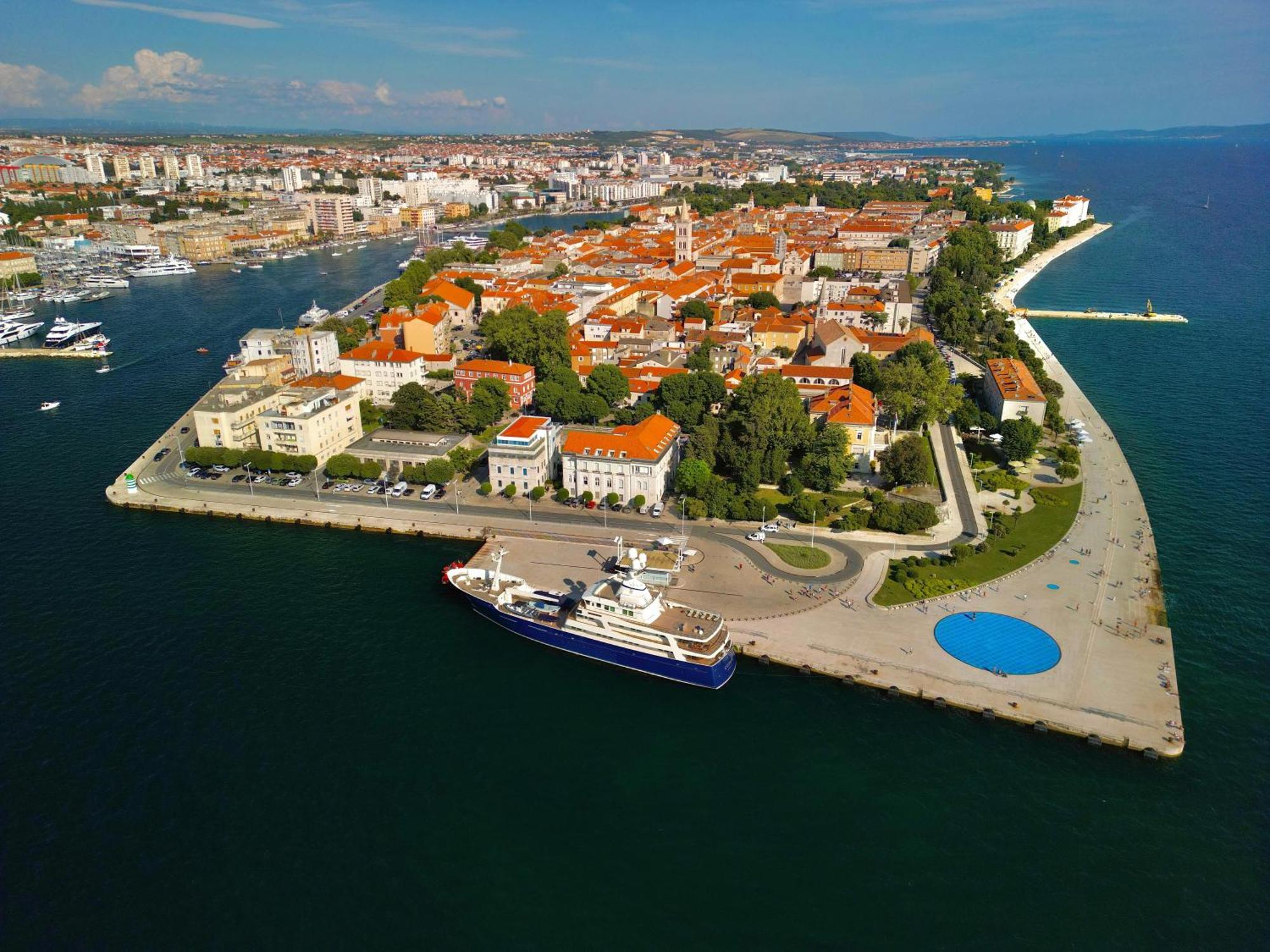 Holiday Apartments Ivano & Leo - Private Parking Zadar Exteriér fotografie